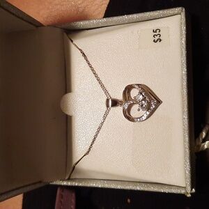 NIB AUTHENTIC GENUINE SOLID STERLING SILVER CZ HEART ❤️ NECKLACE CLEARANCE!!